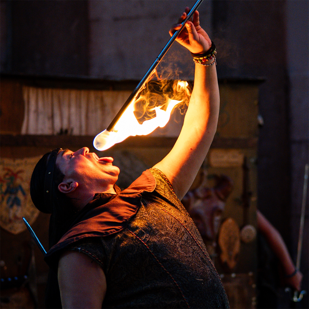 Spettacolo del mangiafuoco