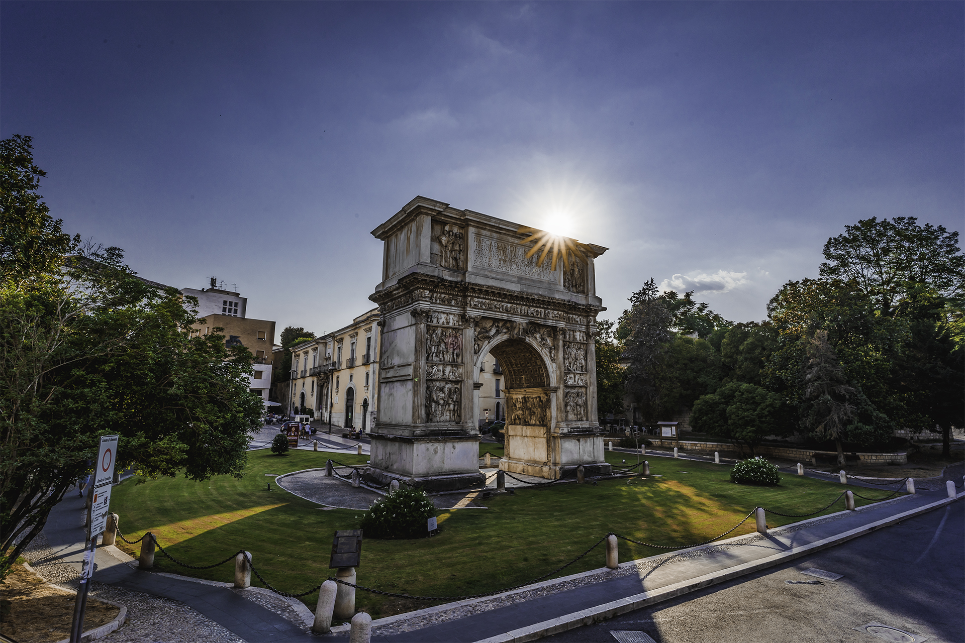 Arco di Traiano